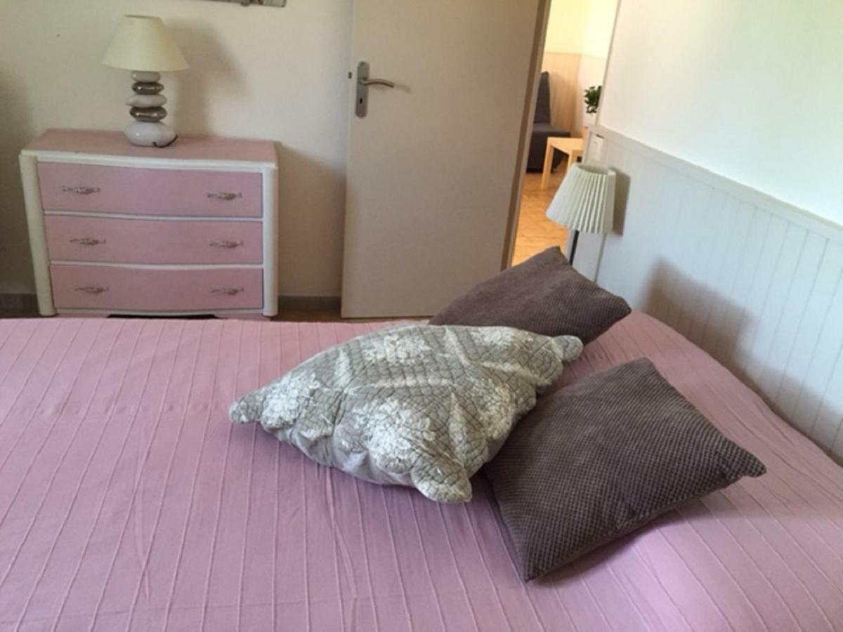Appartements La Fossette Plage Le Lavandou Bagian luar foto